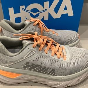 Hoka bondi women’s size 8